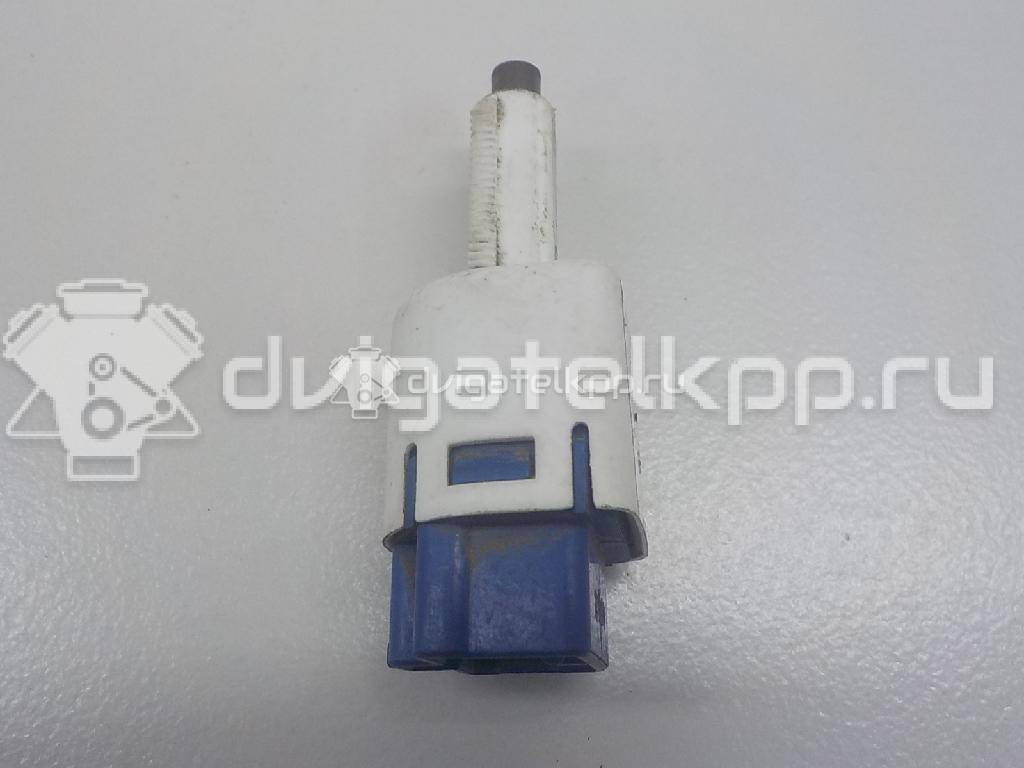 Фото Датчик включения стопсигнала  8434069015 для Toyota Dyna / Iq J1 / Land Cruiser / Hiace / Avensis {forloop.counter}}