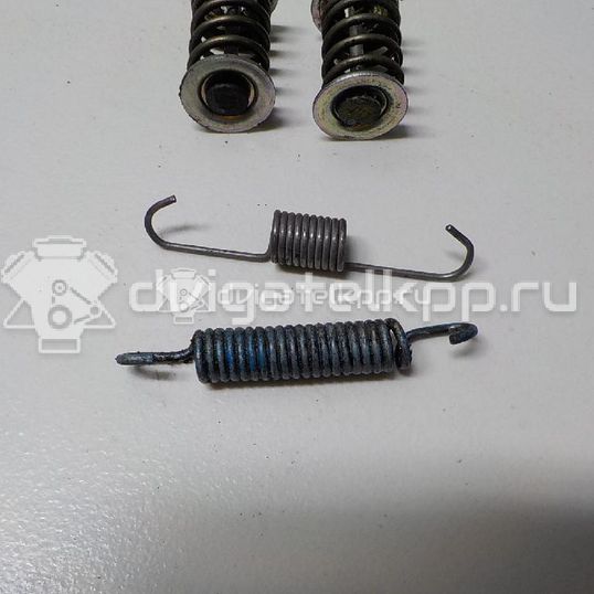 Фото К-кт установочный задних колодок  049420K130 для Toyota Hilux