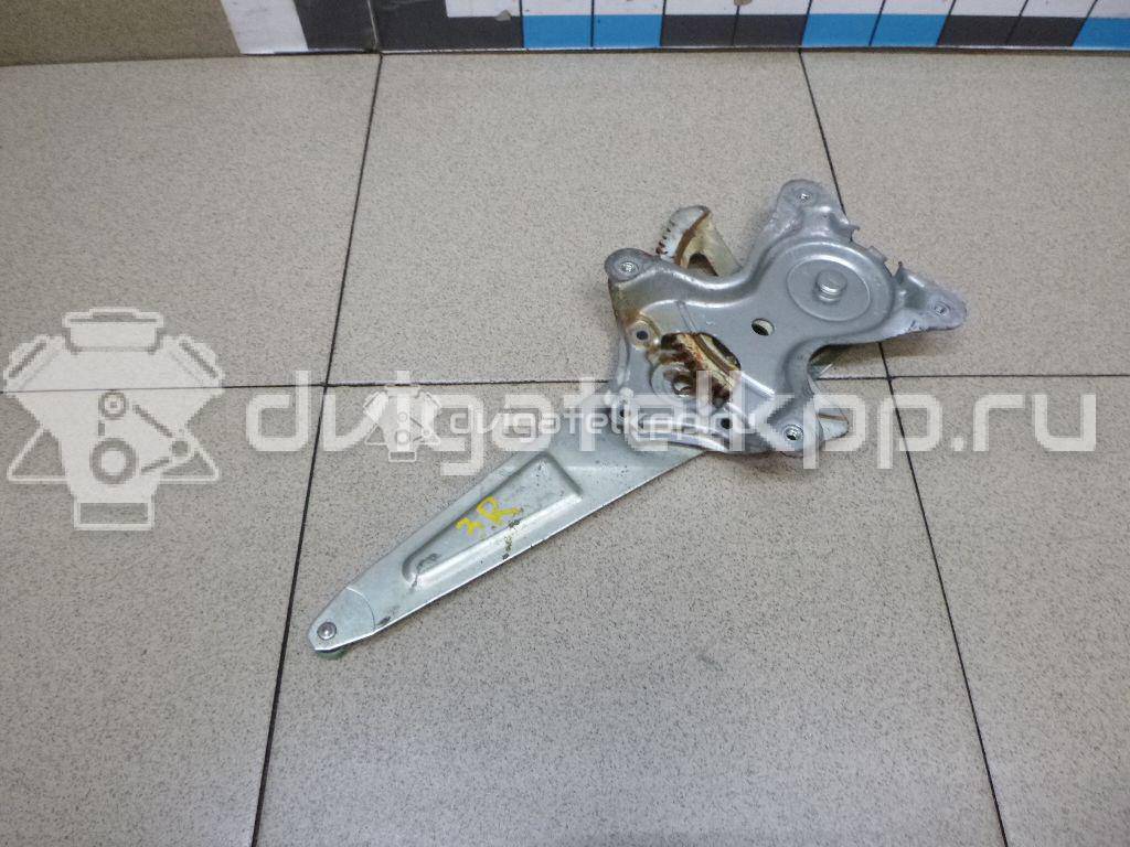 Фото Стеклоподъемник электр. задний правый  6980342020 для Toyota Rav 4 {forloop.counter}}