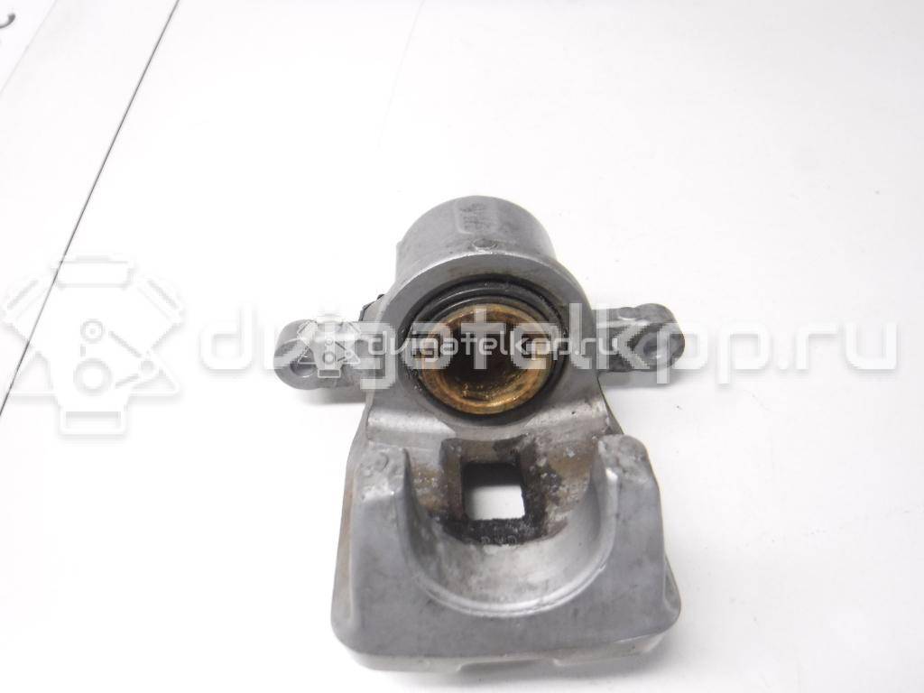Фото Суппорт тормозной задний правый  4783042080 для Toyota Rav 4 {forloop.counter}}