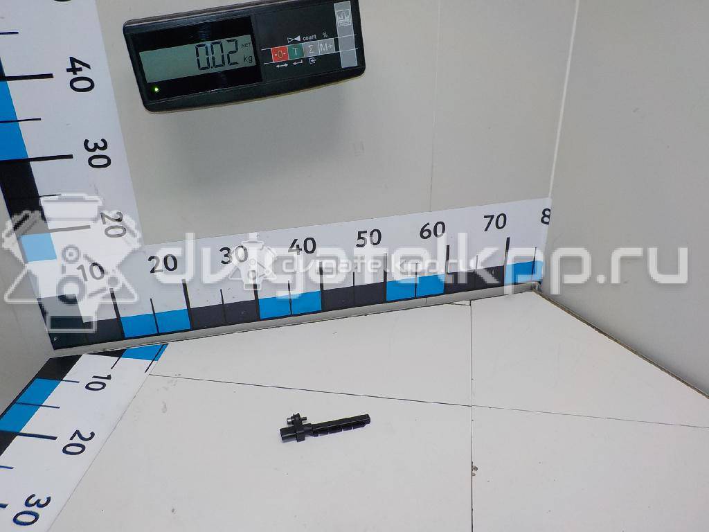 Фото Датчик положения коленвала  13627805188 для toyota RAV 4 {forloop.counter}}