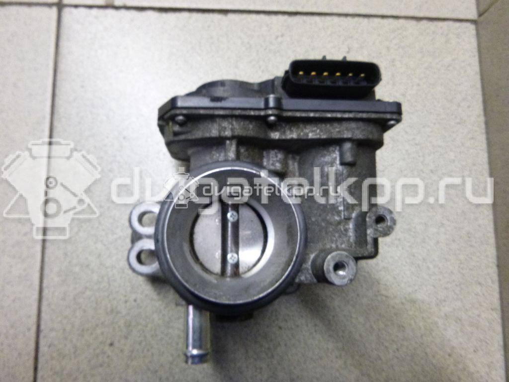 Фото Заслонка дроссельная электрическая  2203023010 для Toyota Yaris {forloop.counter}}