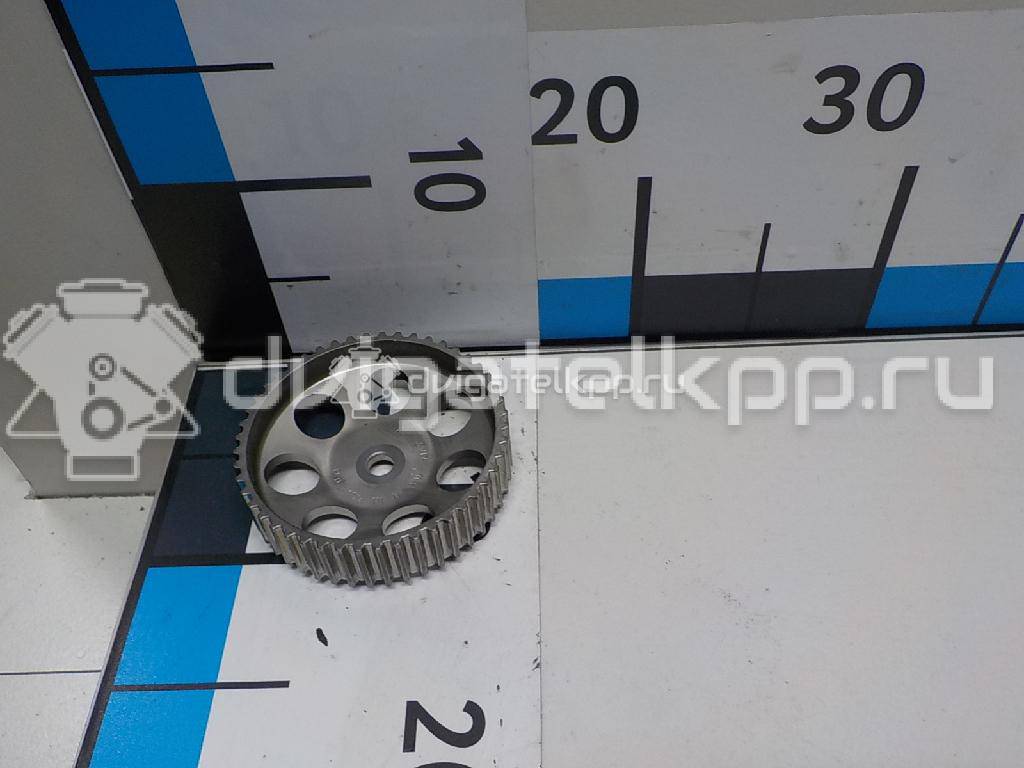 Фото Шестерня (шкив) распредвала для двигателя CZCA для Volkswagen / Skoda 125 л.с 16V 1.4 л бензин 04C109111B {forloop.counter}}