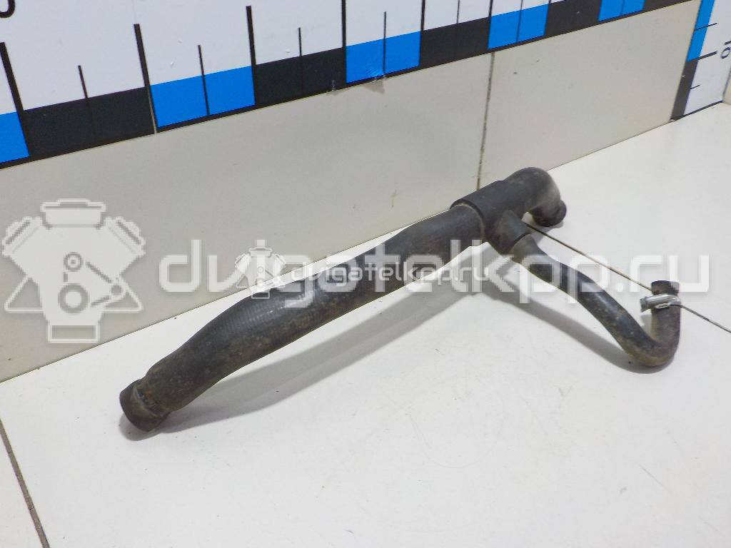 Фото Патрубок радиатора  8A0121101B для Audi 100 / 80 {forloop.counter}}