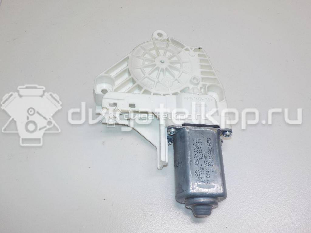 Фото Моторчик стеклоподъемника  8k0959802c для Audi A1 {forloop.counter}}