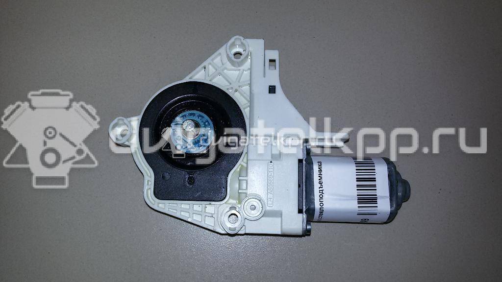 Фото Моторчик стеклоподъемника  8k0959802c для Audi A1 {forloop.counter}}