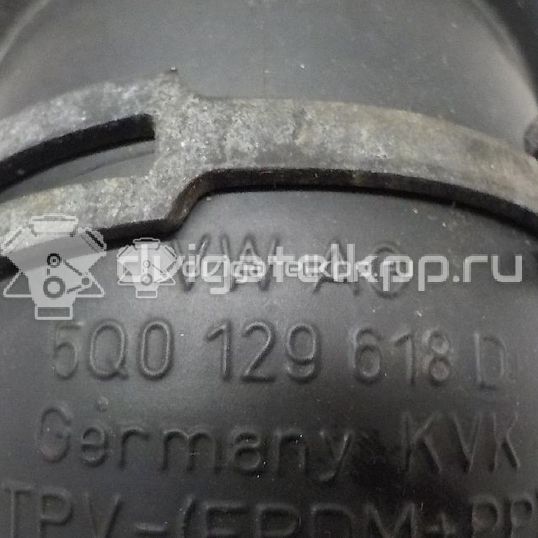 Фото Патрубок воздушного фильтра для двигателя CWVA для Volkswagen / Skoda / Seat 110 л.с 16V 1.6 л бензин 5Q0129618D