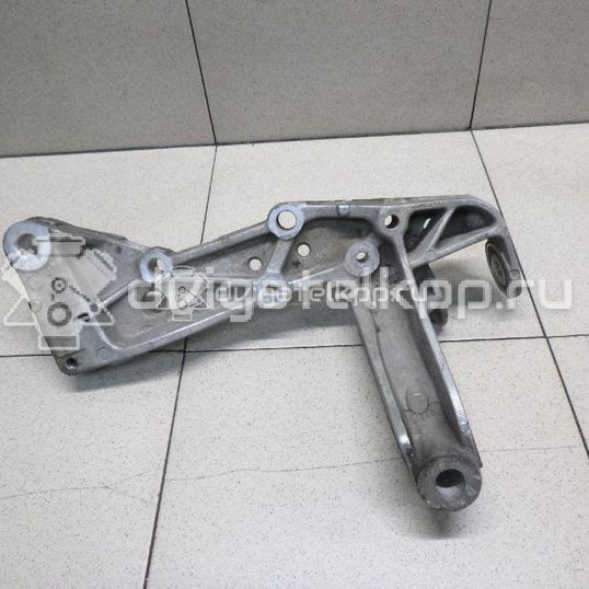 Фото Кронштейн переднего рычага  1K0199296F для audi A3 [8P1]