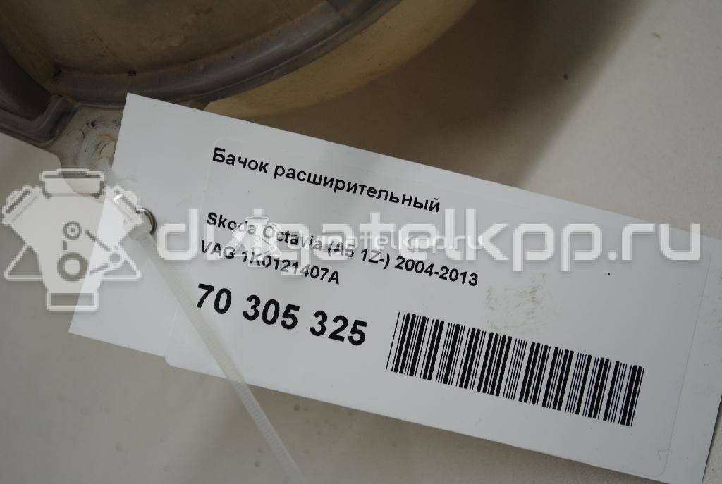 Фото Бачок расширительный  1K0121407A для Audi A4 / A3 / 80 / Tt / Q3 8U {forloop.counter}}