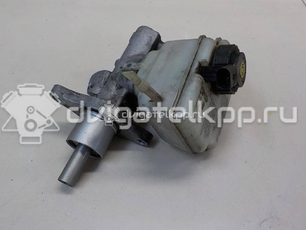 Фото Цилиндр тормозной главный  1K1614019K для Audi A3 {forloop.counter}}