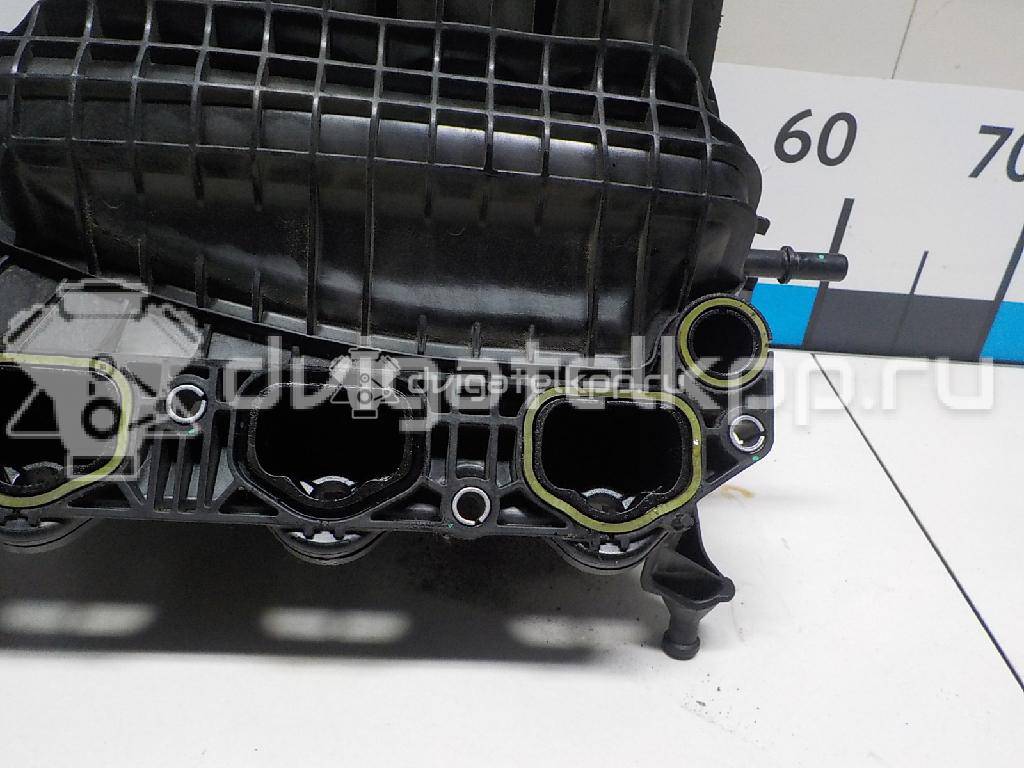 Фото Коллектор впускной для двигателя CWVA для Volkswagen / Skoda / Seat 110 л.с 16V 1.6 л бензин 04E129712G {forloop.counter}}