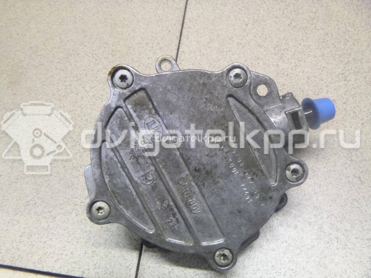 Фото Насос вакуумный  06E145100E для Audi A8 / A4 / A6 {forloop.counter}}