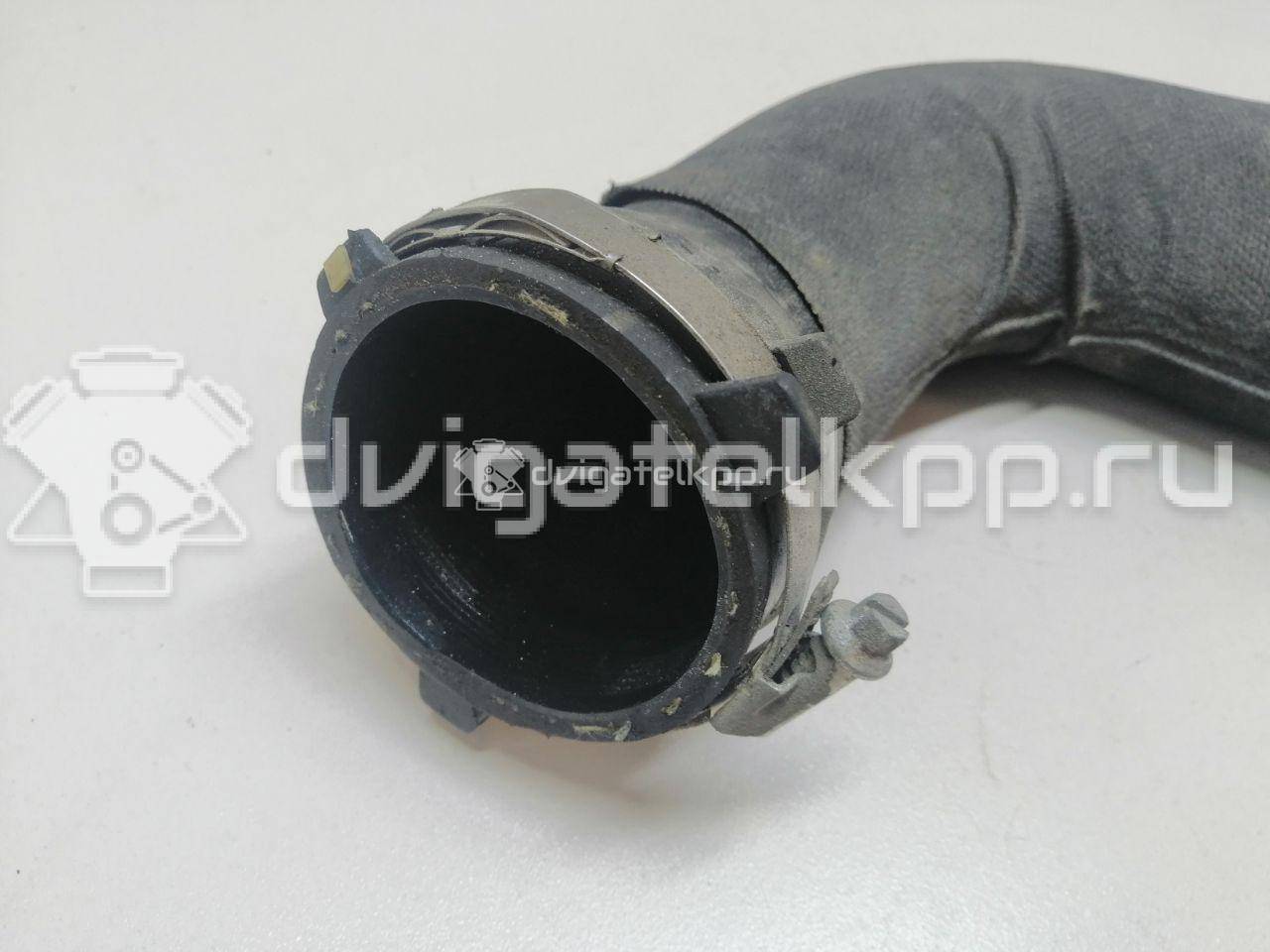 Фото Патрубок интеркулера  8k0145737j для Audi A5 / A4 {forloop.counter}}