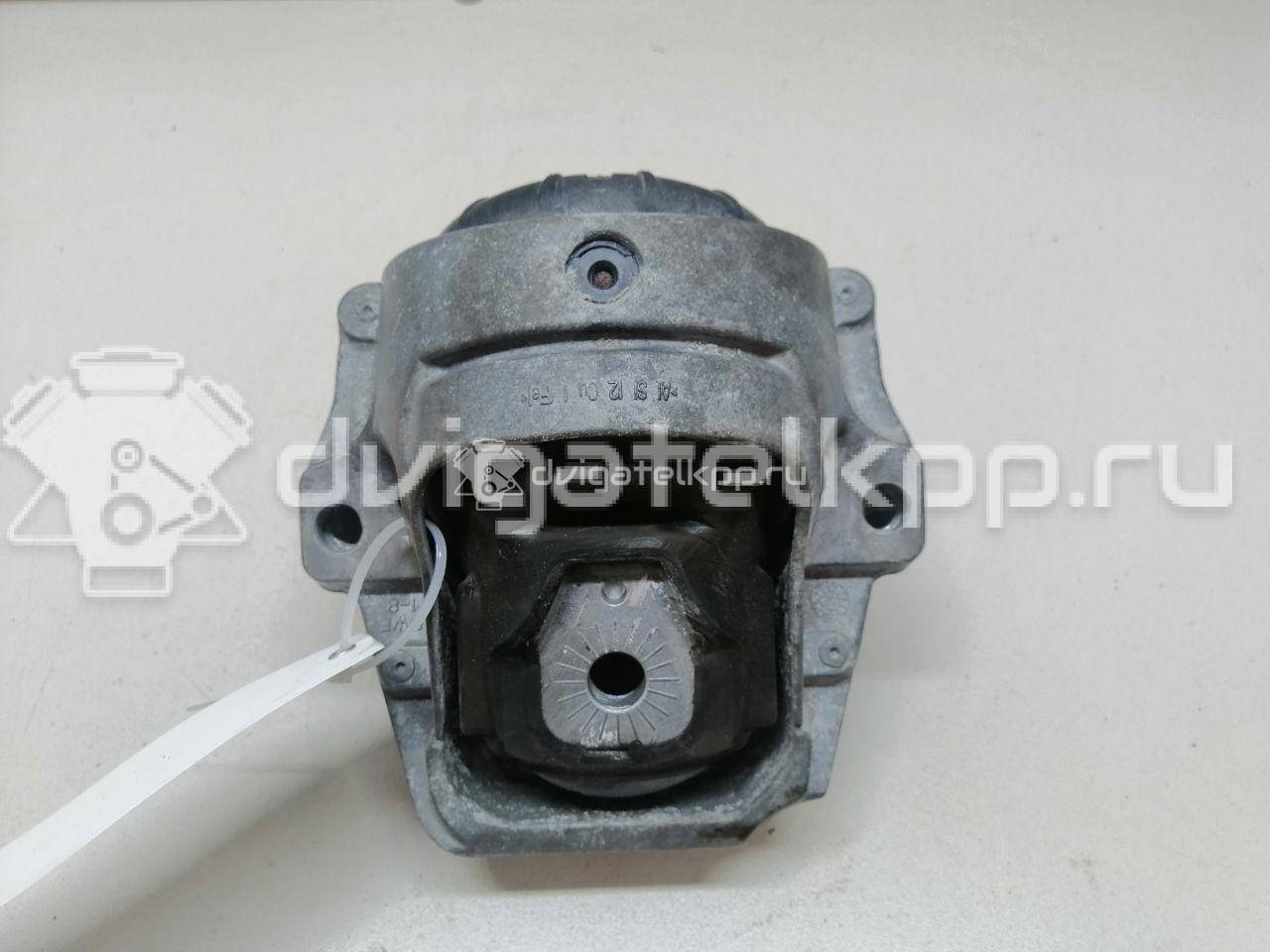 Фото Опора двигателя правая  8R0199381AL для Audi A5 / A4 / Q5 {forloop.counter}}