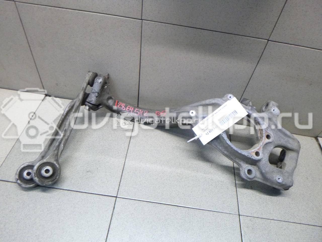 Фото Кулак поворотный передний правый  8K0407254AA для Audi A5 / A4 / Q5 {forloop.counter}}