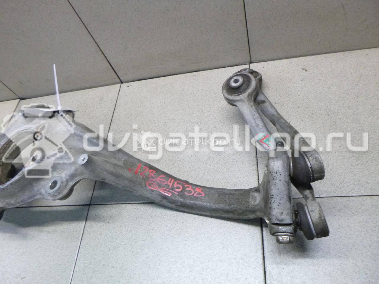 Фото Кулак поворотный передний левый  8K0407253AA для Audi A5 / A4 / Q5 {forloop.counter}}