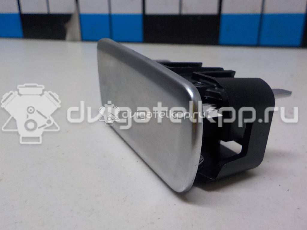 Фото Ручка бардачка  8k18571313q7 для audi A4 [B8] {forloop.counter}}