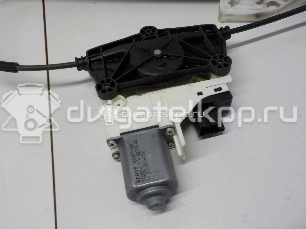Фото Стеклоподъемник электр. задний правый  8k0839462 для Audi A4 {forloop.counter}}