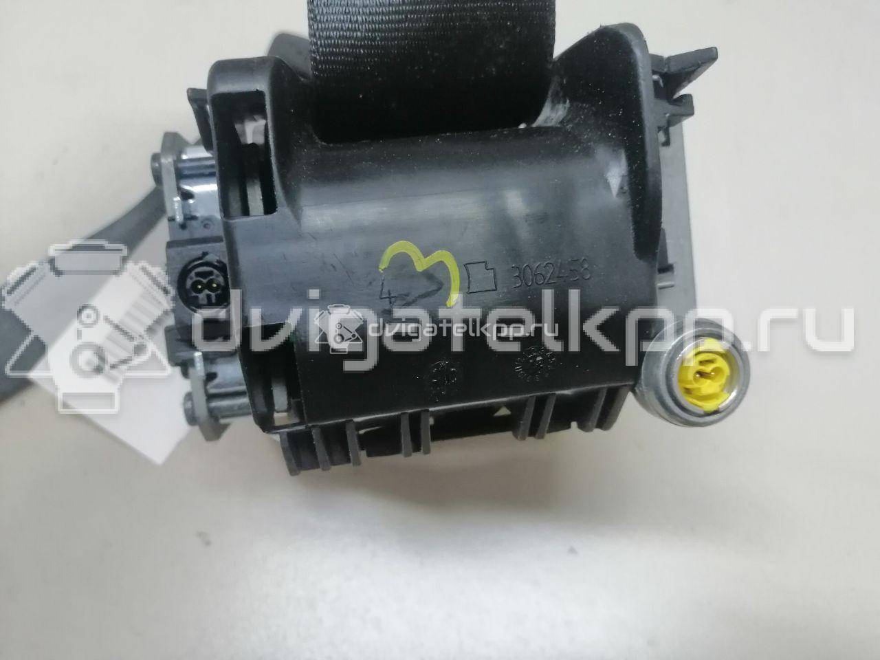 Фото Ремень безопасности с пиропатроном  8K1857706KV04 для audi A4 [B8] {forloop.counter}}