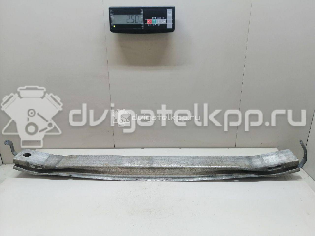 Фото Усилитель переднего бампера  8K0807113D для Audi A5 / A4 {forloop.counter}}