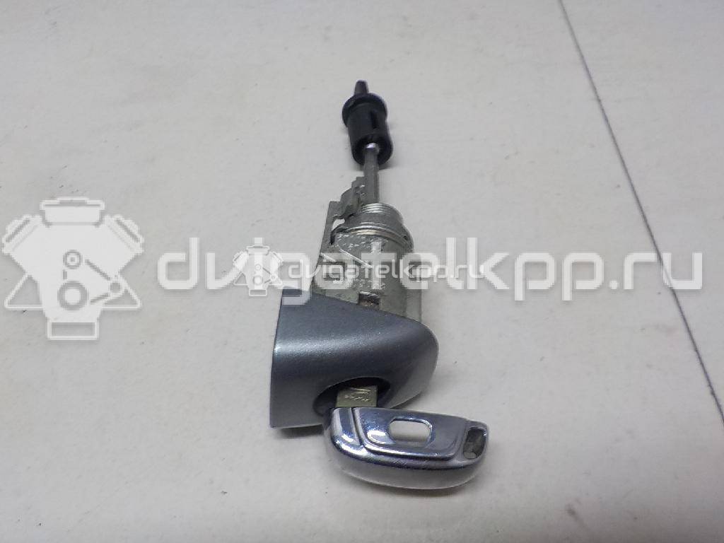 Фото Вставка замка двери  107837167BF для audi A4 [B8] {forloop.counter}}