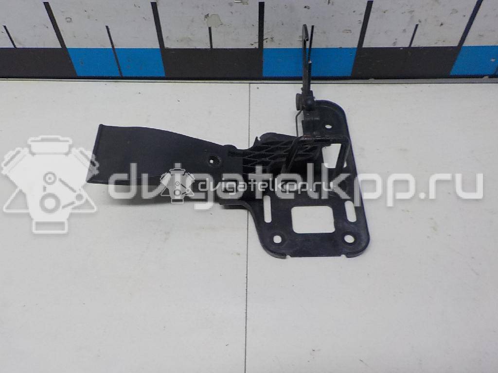 Фото Крючок капота  8T0823480 для audi A4 [B8] {forloop.counter}}