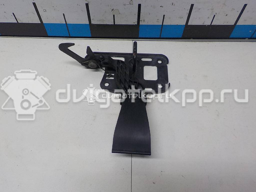 Фото Крючок капота  8T0823480 для audi A4 [B8] {forloop.counter}}