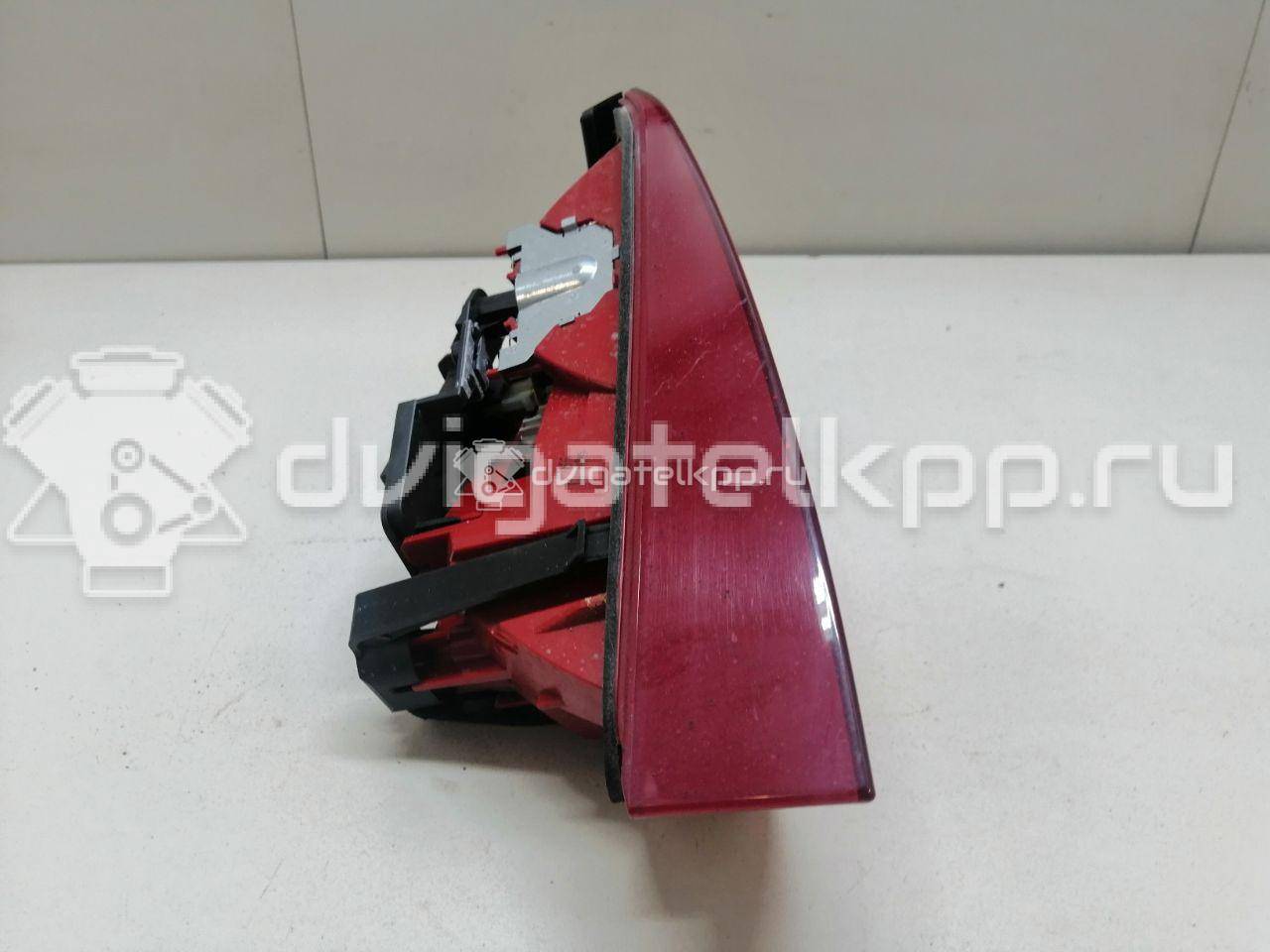 Фото Фонарь задний внутренний левый  8K5945093B для Audi A4 {forloop.counter}}