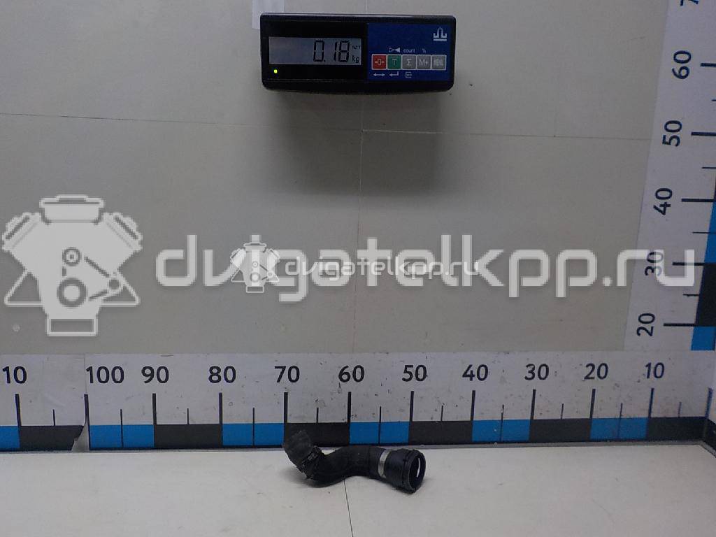 Фото Патрубок радиатора  8k0121051c для audi A4 [B8] {forloop.counter}}