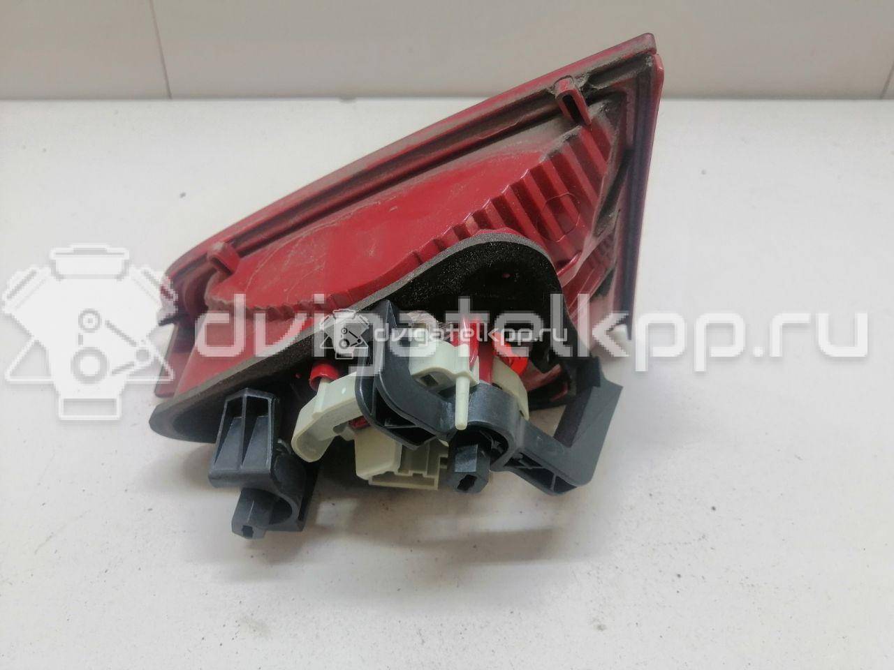 Фото Фонарь задний внутренний левый  8t0945093 для Audi A5 {forloop.counter}}