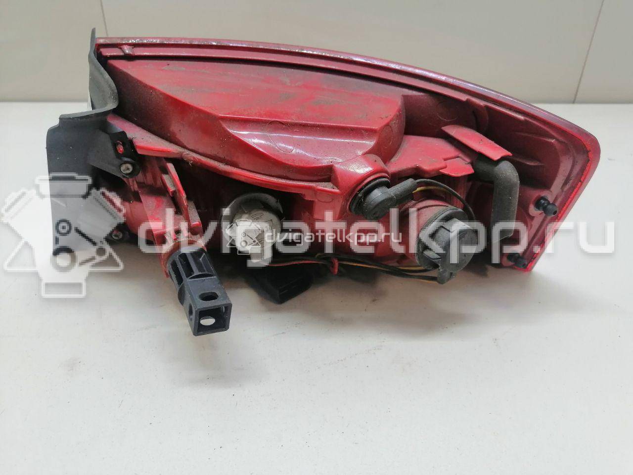 Фото Фонарь задний наружный левый  8T0945095 для Audi A5 {forloop.counter}}