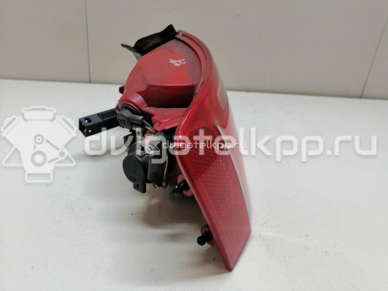 Фото Фонарь задний наружный левый  8T0945095 для Audi A5 {forloop.counter}}