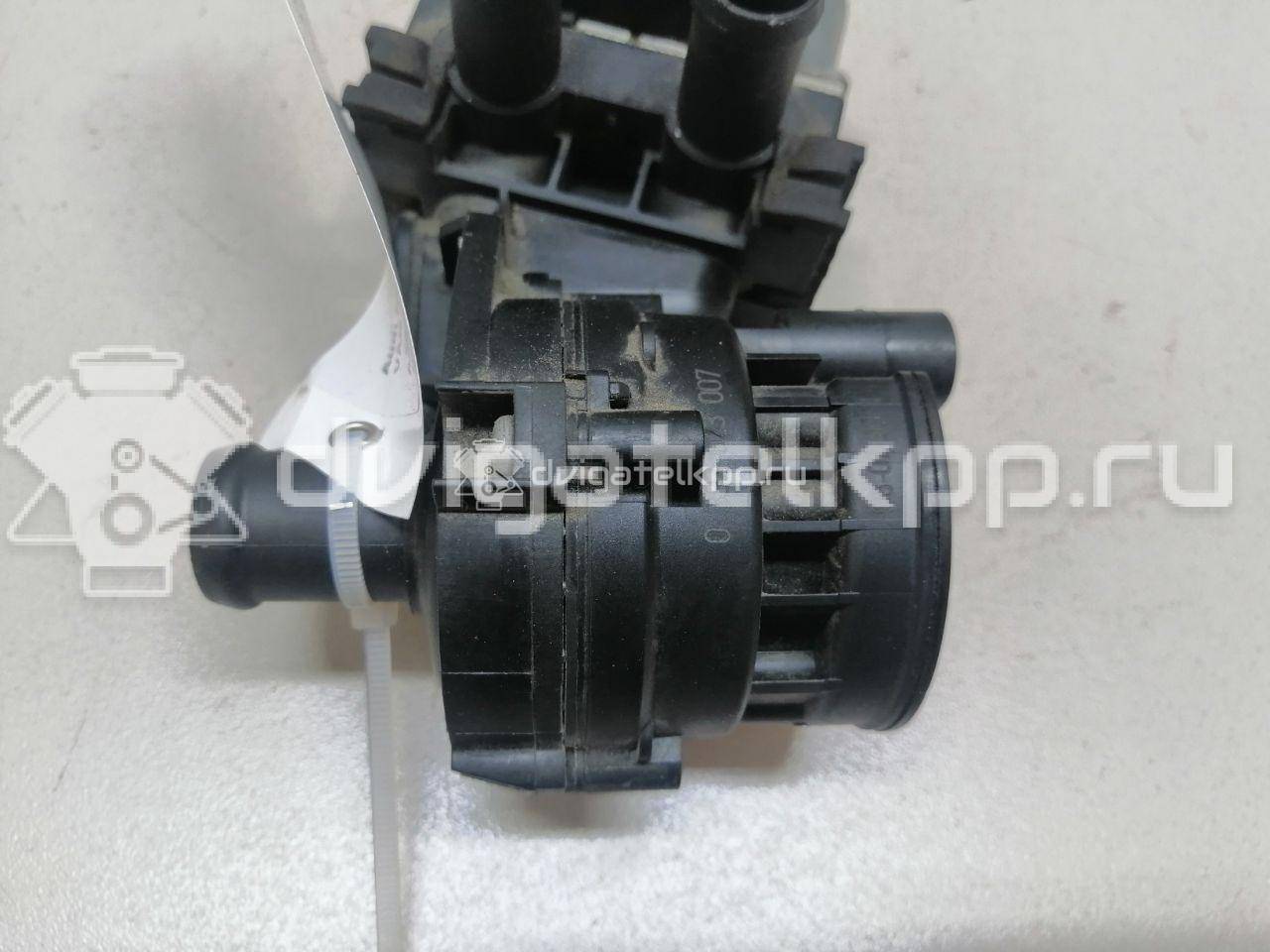 Фото Клапан отопителя  4F1959617B для Audi A6 {forloop.counter}}