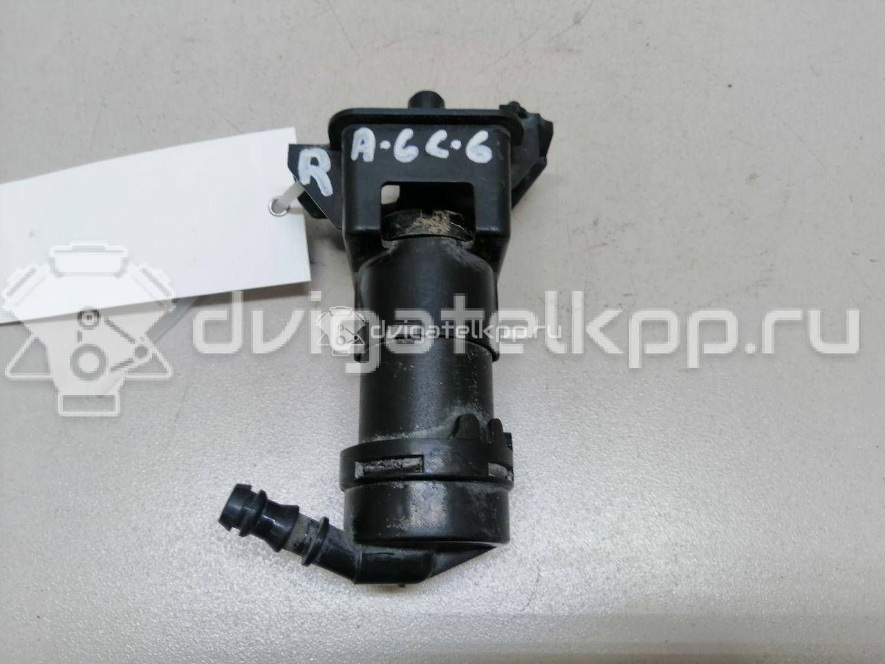 Фото Форсунка омывателя фары  4F0955102B для Audi A6 {forloop.counter}}