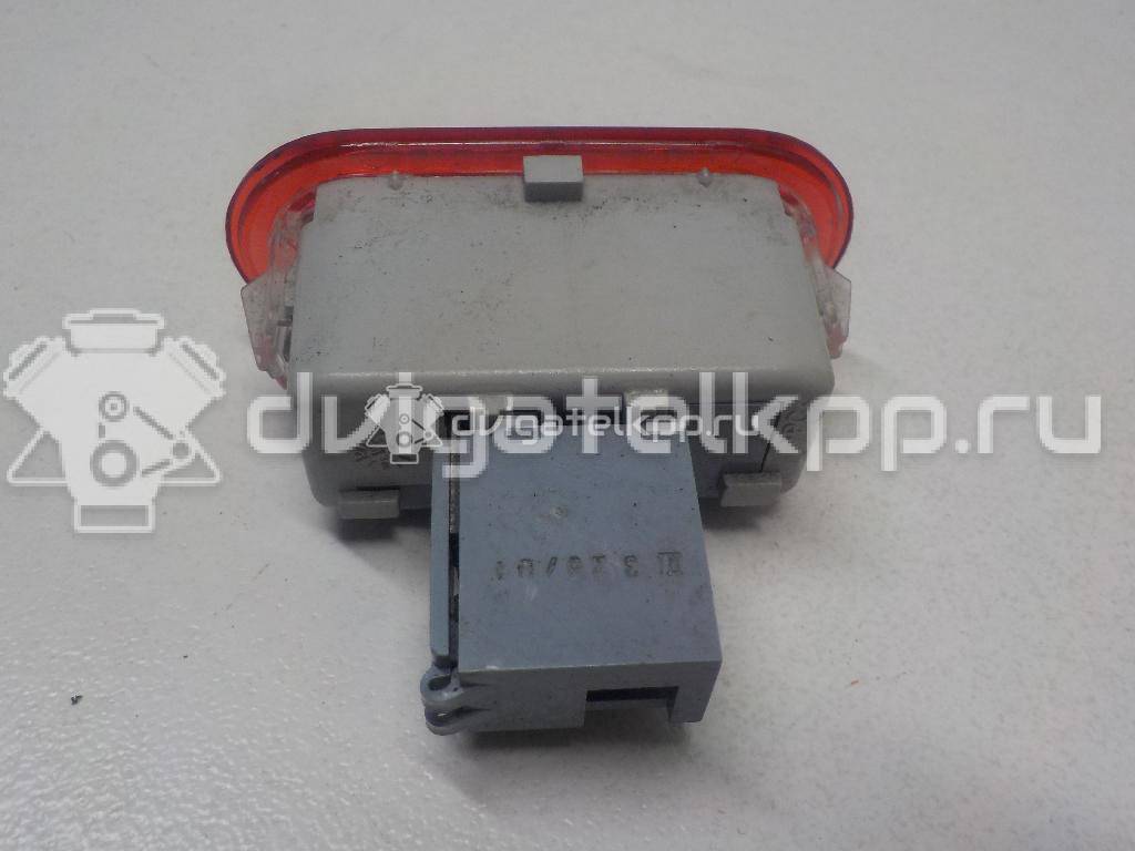Фото Плафон салонный  1J0947411E для audi A6 [C7,4G] {forloop.counter}}