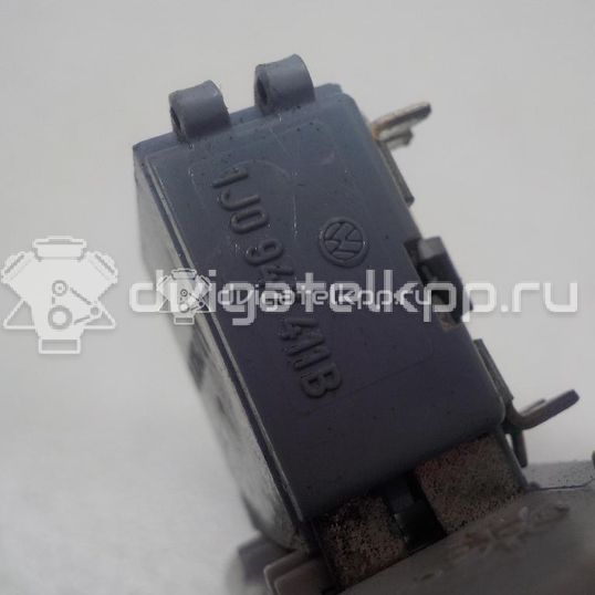 Фото Плафон салонный  1J0947411E для audi A6 [C7,4G]