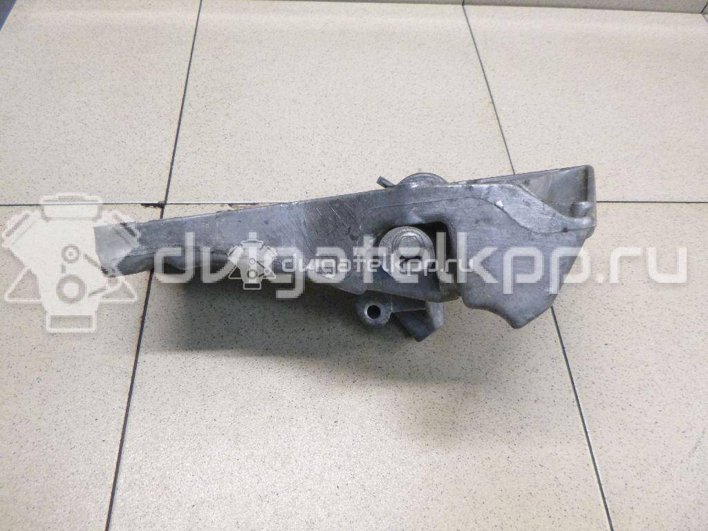 Фото Кронштейн генератора для двигателя CGGB для Skoda Roomster 5J / Fabia 85 л.с 16V 1.4 л бензин 036145163F {forloop.counter}}