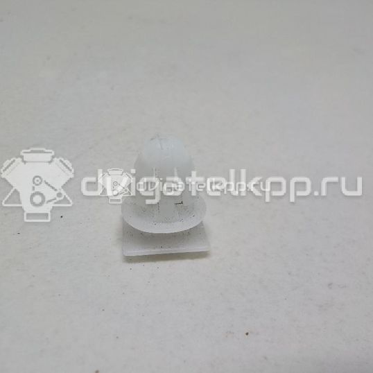 Фото Крепеж (клоп)  8r0853909a для Audi Q5 / Q3 8U