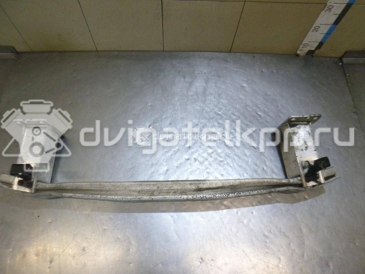 Фото Усилитель переднего бампера  8R0807113B для Audi Q5 {forloop.counter}}