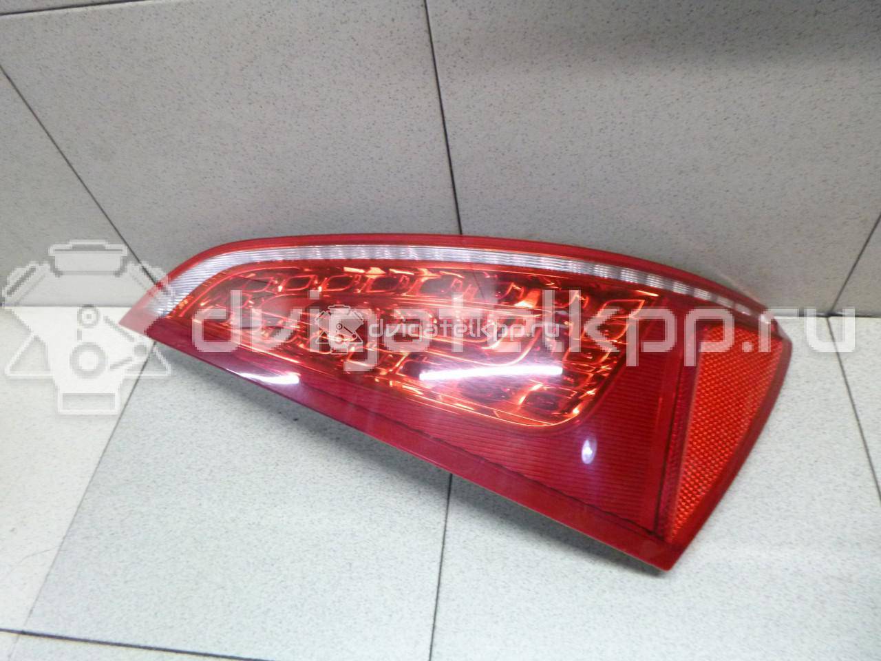 Фото Фонарь задний правый  8r0945094a для Audi Q5 {forloop.counter}}
