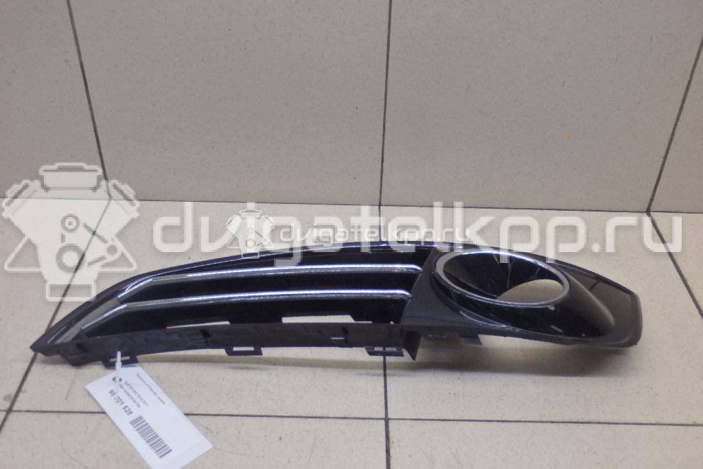 Фото Решетка в бампер левая  4H0807679HT94 для Audi A8 {forloop.counter}}