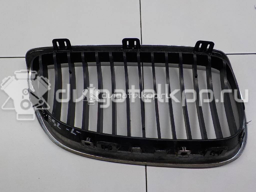 Фото Решетка радиатора левая  51137157277 для Bmw 3 {forloop.counter}}