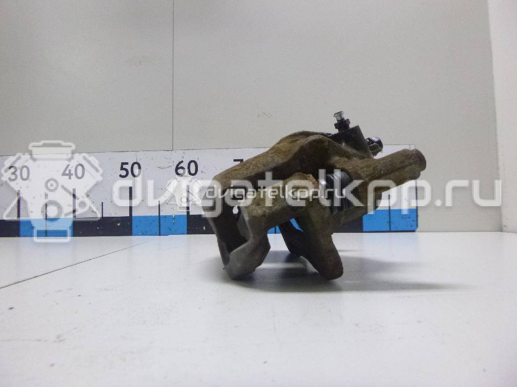 Фото Суппорт тормозной передний левый  5818025A00 для Hyundai S Coupe Slc / Getz Tb / Accent / Pony / Lantra {forloop.counter}}