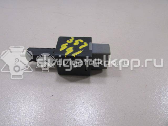 Фото Датчик включения стопсигнала  938103S700 для hyundai Creta {forloop.counter}}