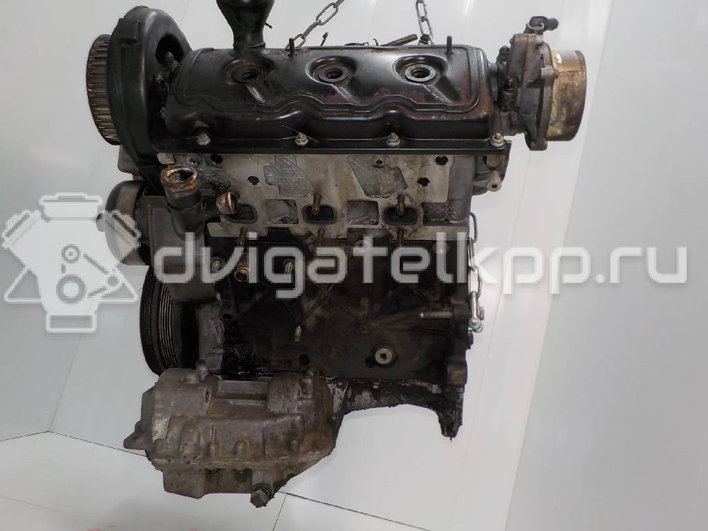 Фото Контрактный (б/у) двигатель AKE для Audi A8 / Allroad / A6 180 л.с 24V 2.5 л Дизельное топливо {forloop.counter}}