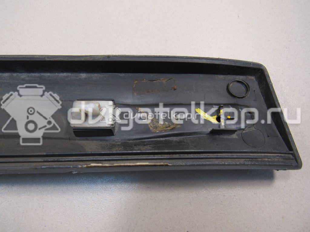 Фото Молдинг передней правой двери  877602b000 для Hyundai Santa Fé {forloop.counter}}
