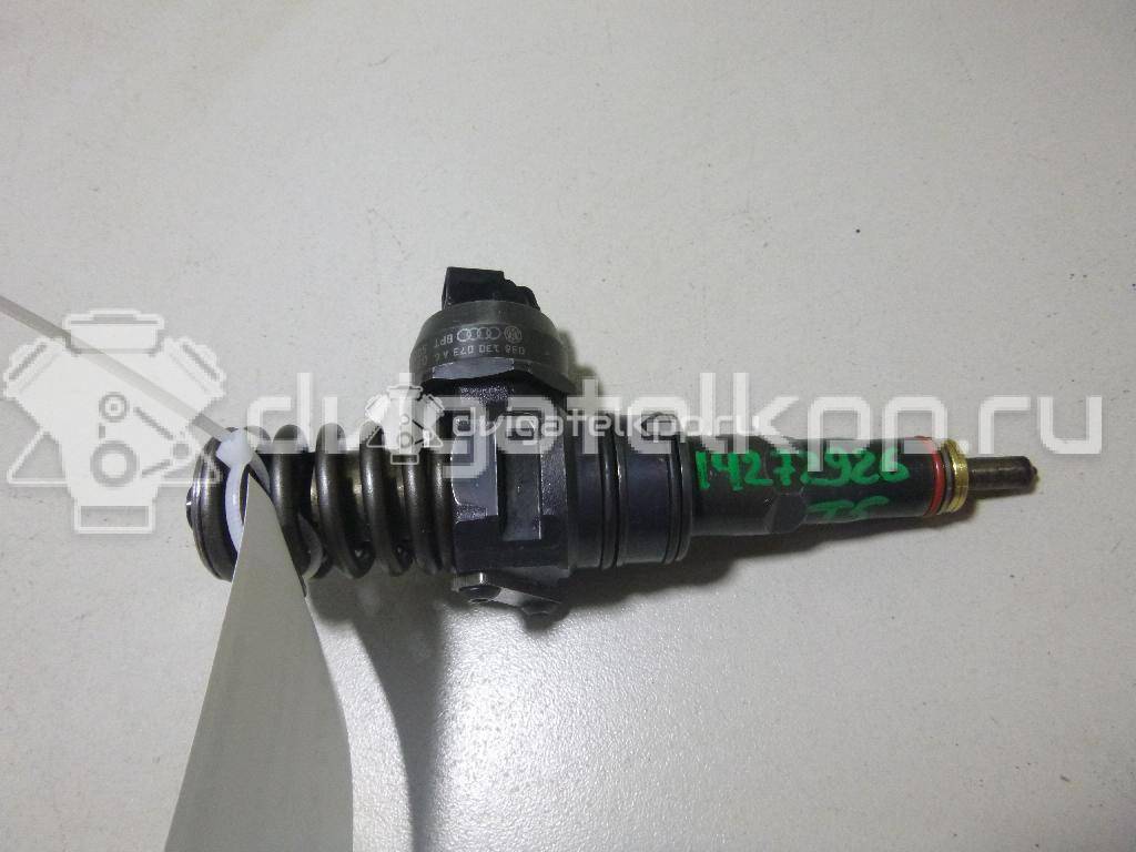 Фото Форсунка дизельная электрическая для двигателя AXB для Volkswagen Transporter / Multivan 105 л.с 8V 1.9 л Дизельное топливо 038130073AG {forloop.counter}}