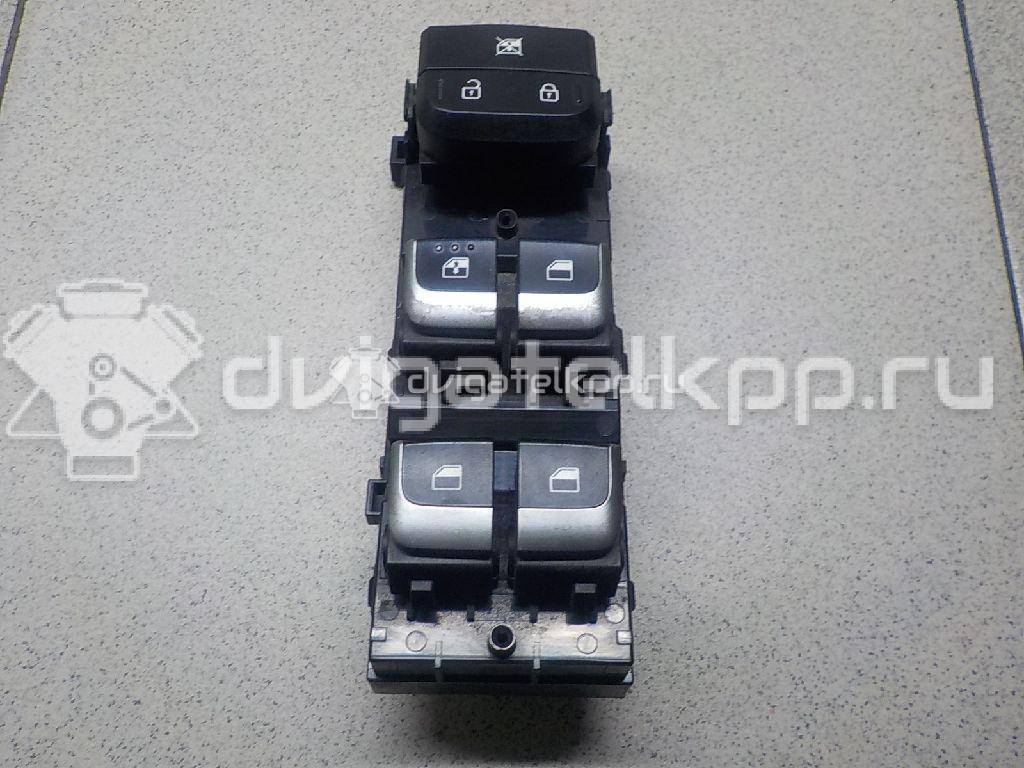 Фото Блок управления стеклоподъемниками  93571h0100ca для kia RIO {forloop.counter}}