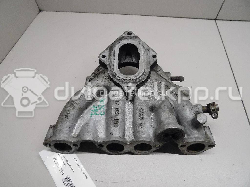 Фото Коллектор впускной для двигателя ABS для Volkswagen Derby 90 л.с 8V 1.8 л бензин 051129713 {forloop.counter}}