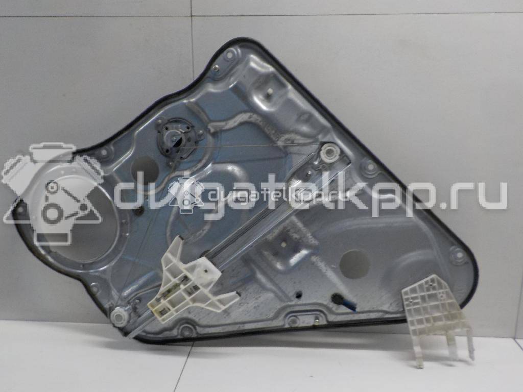 Фото Стеклоподъемник механ. задний левый  834711H000 для Kia Ceed / Pro Ceed {forloop.counter}}